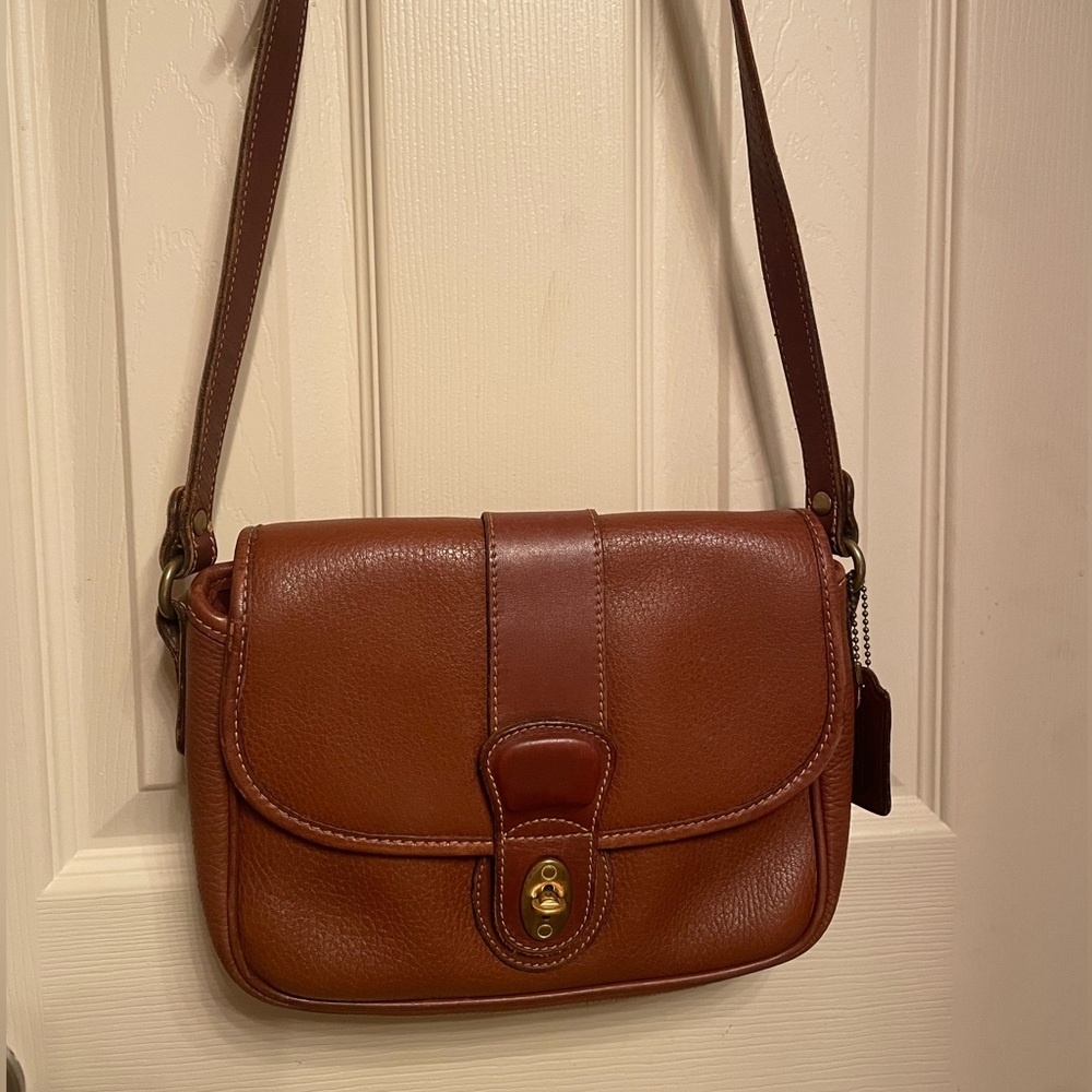 Vintage coach crossbody brown leather bag